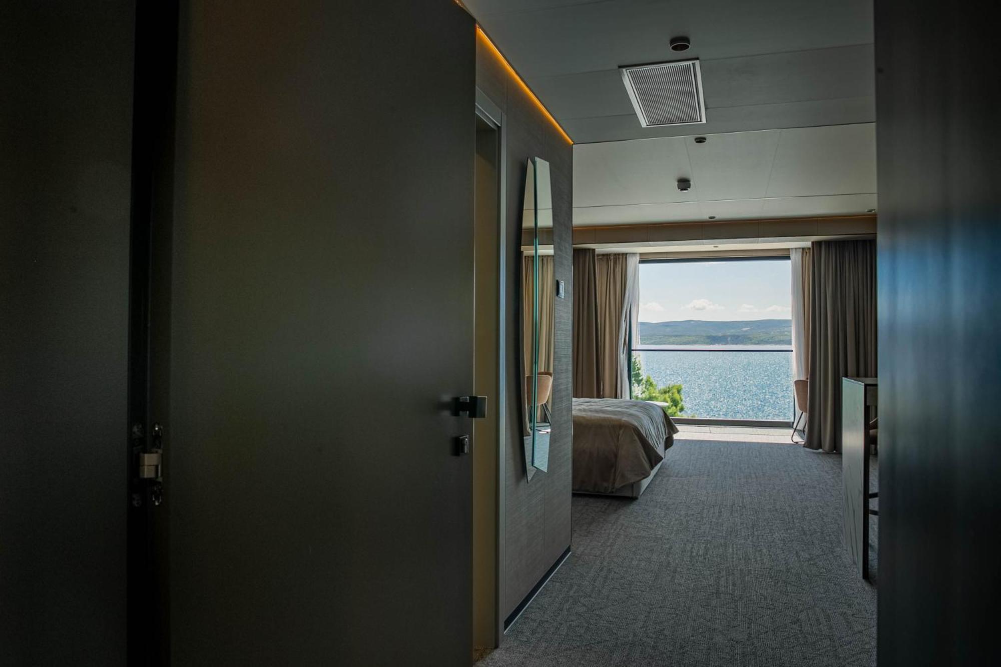 Hotel Medistone Omiš Kültér fotó